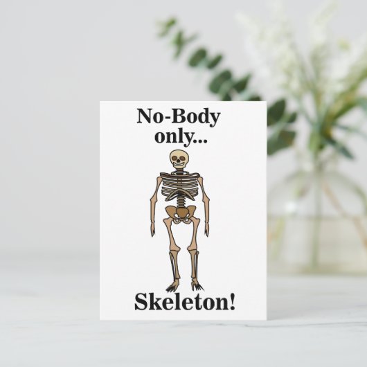 Skeleton No-Body Funny Briefkaart (Staand voorkant)