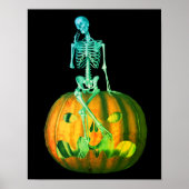 Skeleton op Jack O Lantern Pumpkin Poster (Voorkant)