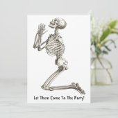 Skeleton Praying Halloween Invitation Kaart (Staand voorkant)