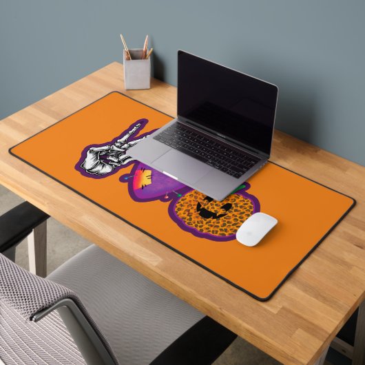 Skeleton Pumpkin Peace Love Halloween Bureaumat (Kantoor 2)