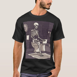 Skeleton Reading Krant in de badkamer Halloween T-shirt