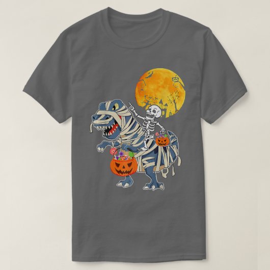 Skeleton Riding Mummy Dinosaur T Rex Pumpkin Funny T-shirt (Design voorkant)