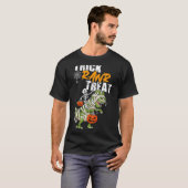 Skeleton Riding Mummy Dinosaur Trick Rawr Treat Ha T-shirt (Voorkant volledig)