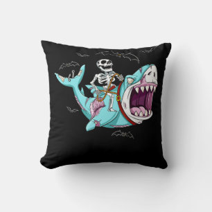 Skeleton Riding Zombie Shark Funny Halloween Gift Kussen