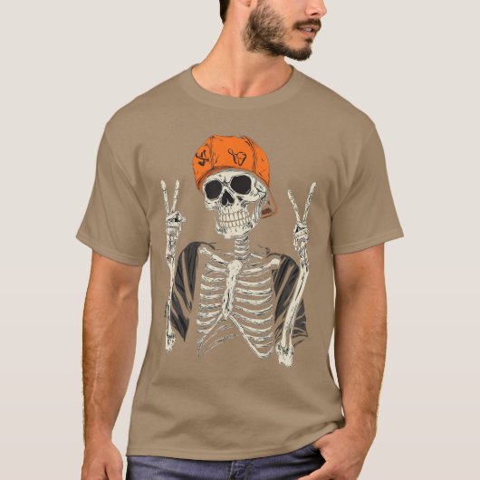 Skeleton Rocker Hat Skater Cool Punk Rock Hallowee T-shirt (Voorkant)