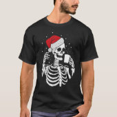 Skeleton Santa Hat Drinking Coffee Christmas T-shirt (Voorkant)