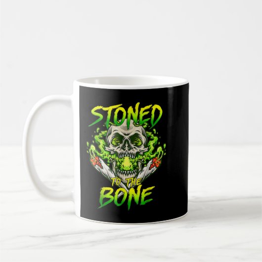Skeleton Smoking Weed Stoned to the Bone Halloween Koffiemok (Links)