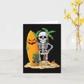 Skeleton Surfing Halloween Hawaii Hawaiian Mannen  Kaart (Gele Bloem)