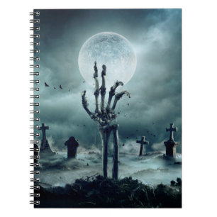 Skeleton Zombie Hand komt uit een graveYard - H Notitieboek