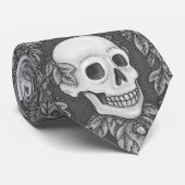 SKELETONPORTRET, SCHEDEL, HERFSTGOTISCHE STROPDAS (Opgerold)