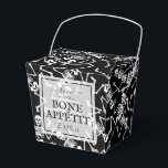 Skeletten op Black Halloween Bedankdoosjes<br><div class="desc">Skeletten op een zwarte achtergrond en je bericht op de voorkant in het teken,  je zult plezier hebben met het uitnemen van stijlfeestjes voor Halloween feestjes,  bruiloften en meer. Punten in onze winkel koppelen.</div>