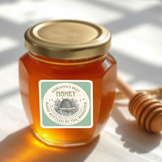 Skep Honey Label op Bleek Groen