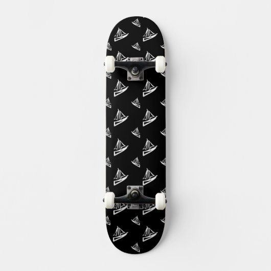 Sketchy Sailboat Pattern Skateboard (Voorkant)