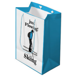 Skiën, gewoon een vloeiende skiër medium cadeauzakje