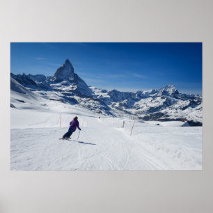 Skiën met Mt. Matterhorn in Zermatt, Zwitserland Poster