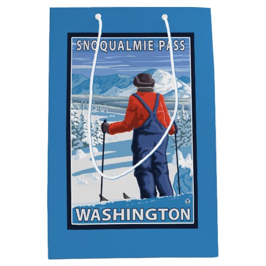 Skier Admiring - Snoqualmie Pass, Washington Medium Cadeauzakje (Voorkant)
