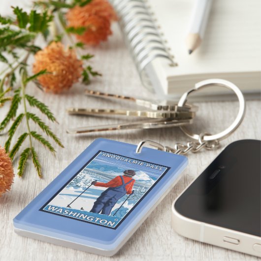 Skier Admiring - Snoqualmie Pass, Washington Sleutelhanger (Voorkant Rechts)