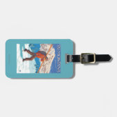 Skier Carrying Snow Skis - Montana Bagagelabel (Voorkant horizontaal)