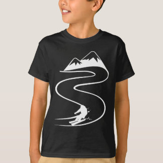 Skiër met sporen in diepe poedersneeuw Freeride Sp T-shirt