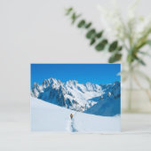 Skier op Snowy Mountain Vista Briefkaart (Staand voorkant)