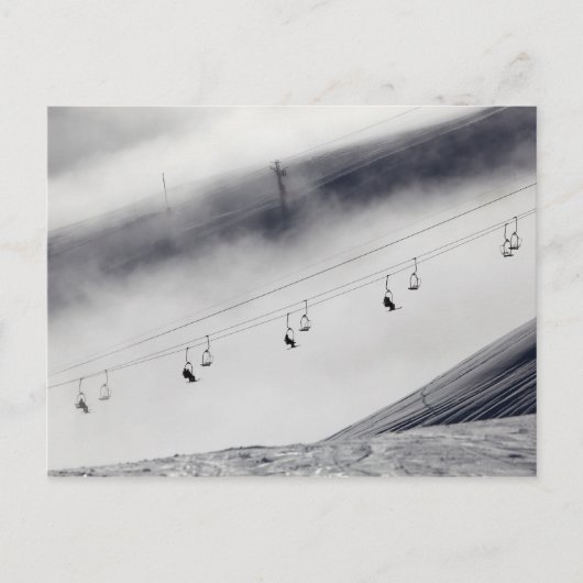 Skiers op een stoellift briefkaart (Voorkant)