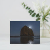 Skies Above Haystack Rock | Kannon Beach, Oregon Briefkaart (Staand voorkant)