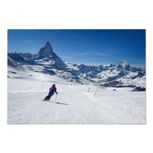 Skiing met Mt. Matterhorn in Zermatt, Zwitserland Foto Afdruk (Voorkant)