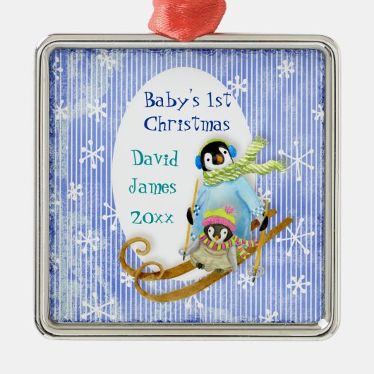 Skiing Penguin Baby's 1e Kerstversiering Metalen Ornament (Voorkant)