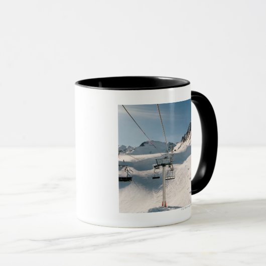 skilift in het sneeuwlandschap mok (Voorkant rechts)