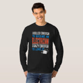 Skilled Enough To Become An Electrician Cool Retro T-shirt (Voorkant volledig)