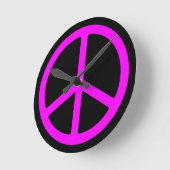 Skinny Roze Vredesbord op Zwarte Wandklok (Hoek)