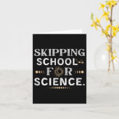 Skipping School Solar Eclipse 2024 Student Totalit Kaart (Gele Bloem)