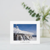 Skis in een skioord, Lapland White text briefkaart (Staand voorkant)