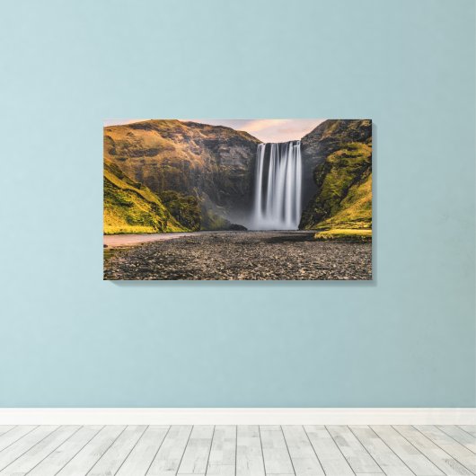 Skogafoss Waterval in de zondagsopstand Canvas Afdruk (Insitu (Houten vloer))