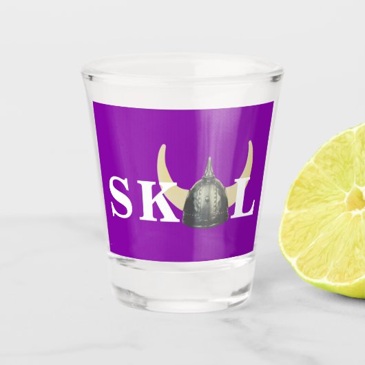 Skol en Horned Viking Helmet Shot Glas (Voorkant)
