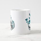 Skull and Blue Butterflies Mug Grote Koffiekop (Voorkant)