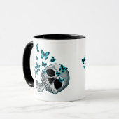 Skull and Blue Butterflies Mug Mok (Voorkant links)