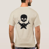 "Skull and Crossbones" door Patternwear© Fly Fishi T-shirt (Achterkant)