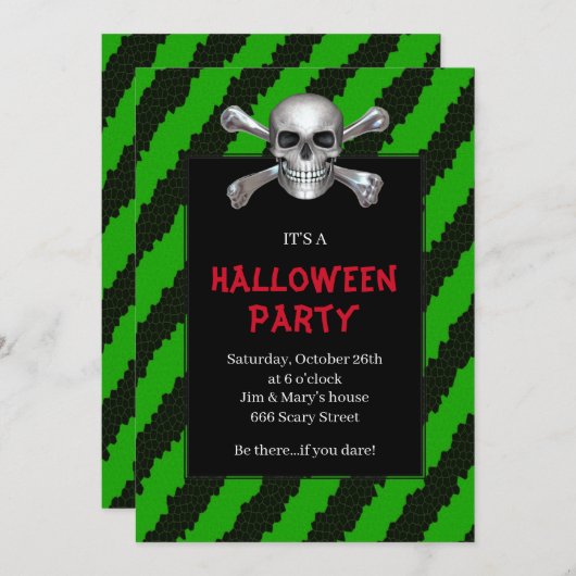 Skull and Crossbones Green Stripe Halloween Party Kaart (Voorkant / Achterkant)