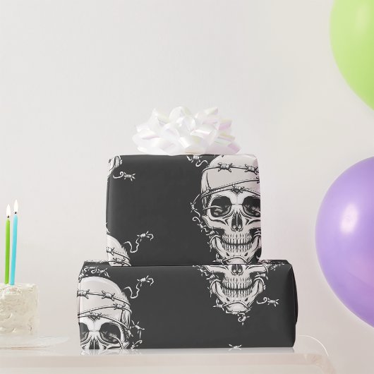 Skull Barbed Wire Cadeaupapier