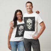 Skull Barbed Wire T-shirt (Unisex)