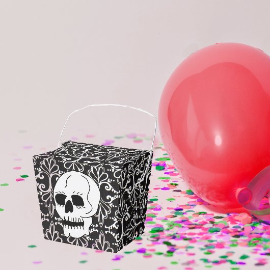 Skull Black White Damask Scroll Bedankdoosjes