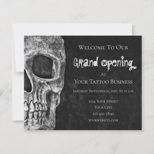 Skull Budget Grand Opening Black White Tattoo Wink (Voorkant)