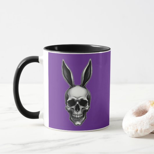 Skull Bunny – Dark Gothic Easter - caneca Mok (Met donut)