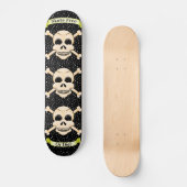 Skull & Crossbones Skateboard Deck (Voorkant)