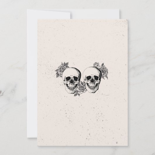 Skull Engagement Party Gothic Halloween Uitnodigin Kaart (Achterkant)