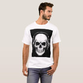 Skull Headphone Gothic Graphic T-Shirt (Voorkant volledig)