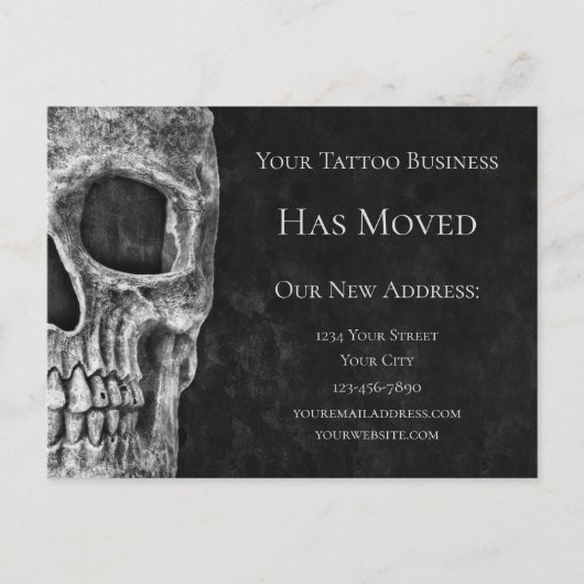 Skull Moving Gothic Black and White Tattoo Shop Uitnodiging Briefkaart (Voorkant)