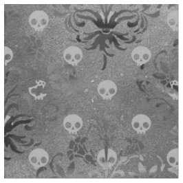 Skulls en Charcoal Damask op Grey Stof