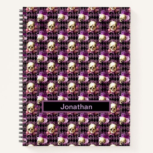 Skulls en Purple Flowers op Harlequin Background Notitieboek (Voorkant)